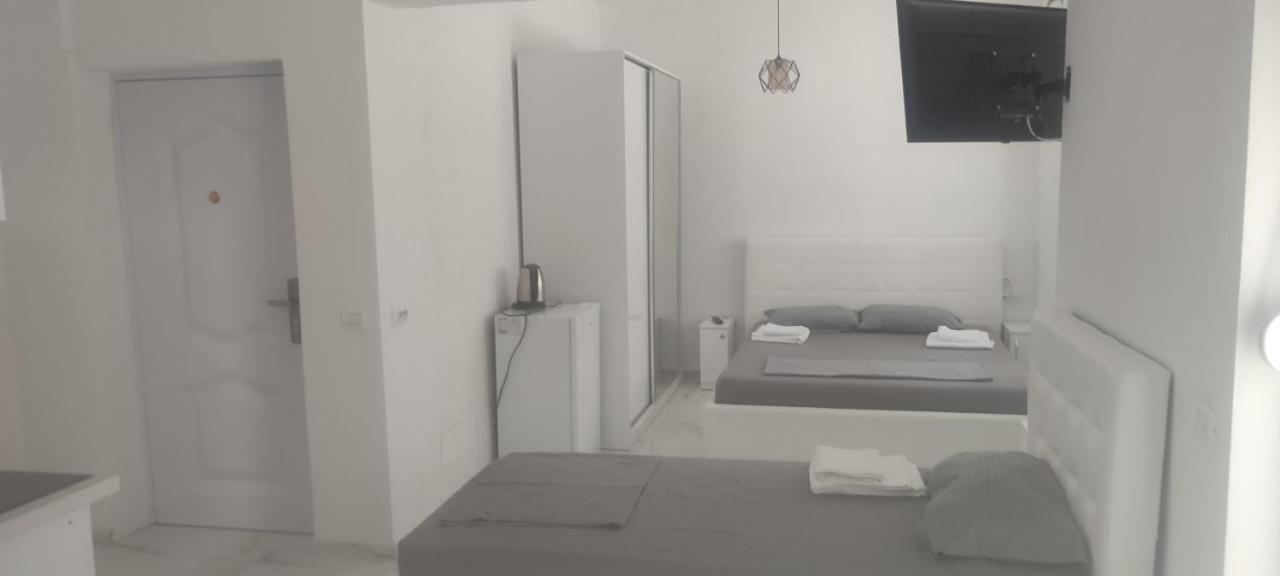 Golem Apartment Eksteriør bilde
